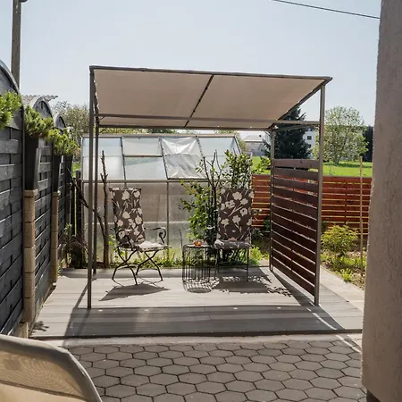 Perfect 2 Apartment *